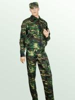 Костюм, цвет зеленый камыш