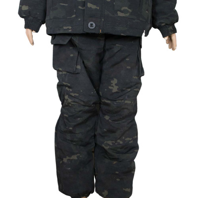 Костюм зимний, цвет "черный мультикам"